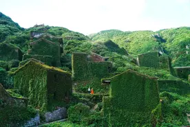 惊叹！中国最美无人村，位于浙江的海岛上，无敌海景房全部空荡荡图片