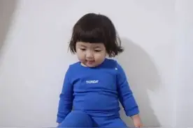 撩人表情包：男人   你在玩火   把你踩在脚底下图片