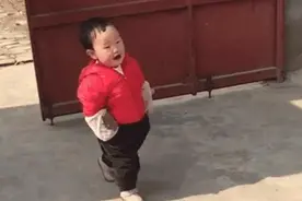 2岁孩子成“蹭饭专业户”，一天串好几趟门，邻居怕了：别来我家图片