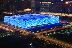冬奥倒计时500天丨“水立方”变“冰立方”需要分几步？跟着央视新闻来探馆图片