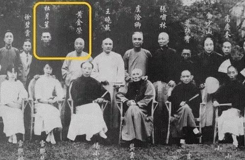 蒋介石师娘：她敢20岁开妓院，34岁当黑帮老大，却被小三扫地出门