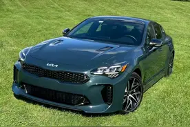 绰号“毒刺”，3.3T双涡轮爆发510牛米，全新起亚斯汀格来袭图片