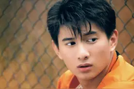 来！28位70后“大叔”颜值巅峰照，以当今审美，你觉得谁最帅图片