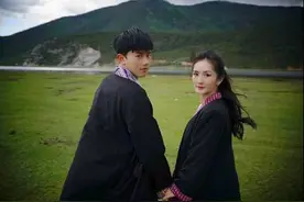 张杰谢娜结婚十周年，两人重游香格里拉，张杰深情告白太浪漫图片