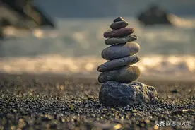 一手好牌勿打烂图片