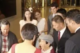 当年何鸿燊98岁生日，黎婉华子女为何集体缺席？分完钱不管爹了？图片