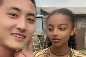 农村小伙在非洲找到天生丽质的黑人女朋友图片