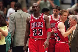 乔丹季后赛对阵18支球队：15次胜率超过50%，却被一队2次横扫图片