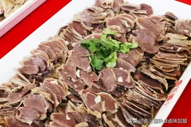 开卤味店，与其一味促销，不如在产品和服务上下功夫，培养回头客图片