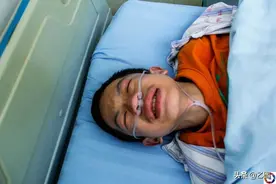 不忍拖累年迈父母，15岁男孩拒绝治疗，称不完美也是一种人生图片