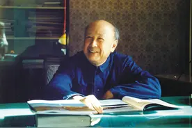 1956年，毛主席大胆提出一物理学设想，没想到20年后被美国证实图片