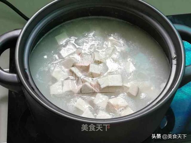 芋头的8种吃法！软糯入味，下饭又解馋，做一大盘都不够吃