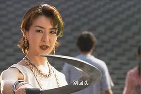 魅集团最强怪人螳螂女，成为空我金色力量的首个受害者，实在可惜图片