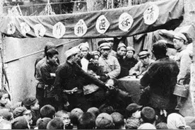 一生荣获10个一等功，12个二等功，去世后他的传奇才逐渐揭晓图片