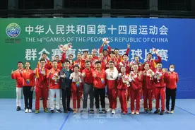 全运会群众羽毛球赛A、B组结束，北京队强势占领奖牌榜半壁江山图片