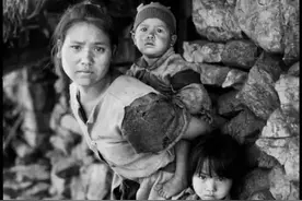 妇女脱贫，让贫困不再“遗传”丨我国贫困妇女脱贫问题政策研究图片