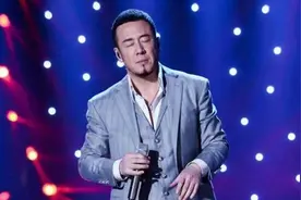 杨坤又毒舌，直言刘德华不算歌手，之前吐槽田震刀郎杨幂言论被扒图片