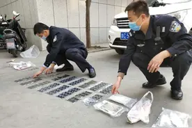淄博一对小情侣被抓！还有4女8男被捕！图片