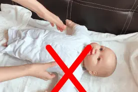 宝宝想抱就能抱？不会抱后果很严重？！抱抱孩子真的那么难吗？图片