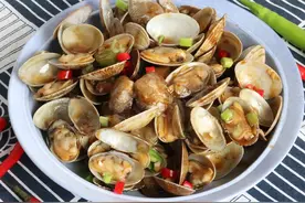 超鲜美好吃的蚝油花蚬子，汤汁浓郁，简单快手图片