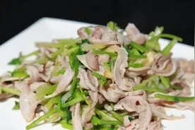 这样做芫爆肚丝，制作简单，在家便可制作图片