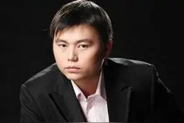 一个公务员八年赚4100万，当年给朱元璋写小说，现在给省长写稿子图片