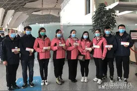 “武汉，我们又来了”图片