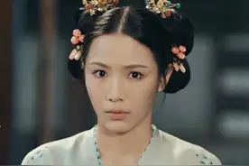 有一种尴尬叫“被发型封印颜值”，连高圆圆都被黄圣依艳压了图片