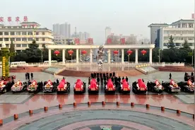 河津市慰问地方财力贡献大户 李晓武何伟安奇胡凯旋等市领导出席图片