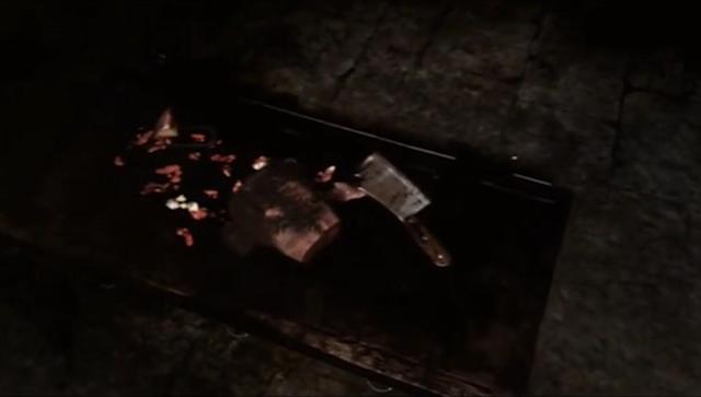 经典怀旧游戏《狂城丽影》：美女被困邪恶古堡，忠犬护主逃出生天