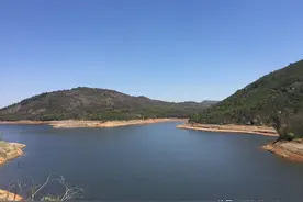 安宁黑风山前往玉溪谷堆山一路好风光图片