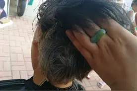 土豆皮、生姜煮水洗头发，白头立即变黑？告诉你最靠谱的染发方法图片