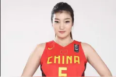 她是女篮重量级美女，男友是CBA主力球员，两人体重合计500斤图片