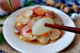 人称“鬼子姜”，秋后结果惹人爱，甜脆鲜嫩够美味图片