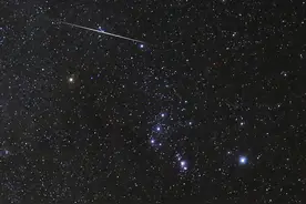 本周四，宝瓶座δ南流星雨来了，适合后半夜观测图片