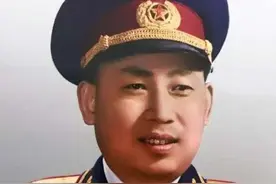 辽沈战役期间，东北野战军12个纵队的司令员和政委都是谁？图片