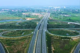 武汉城市圈环线高速“画圆”，相邻城市30分钟可抵达图片