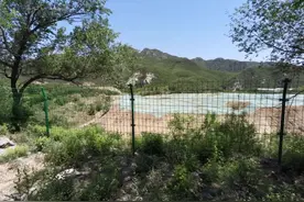 开槽黄土变矿产资源，建筑垃圾再乱倒违法图片