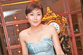 万绮雯的随性情史，与两位功夫男星爱恨纠葛，嫁鬼才编剧终获幸福图片
