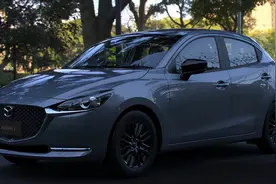 与飞度同级，最大马力才75匹，马自达2这是玩哪出？图片