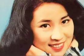 成龙妻子林凤娇，以何手段赢过小三，让成龙心甘情愿回归家庭？图片