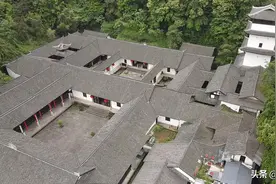 重庆大山里藏着一个豪华庄园，至今无主图片