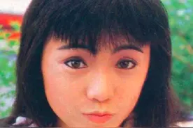 邓萃雯年轻时小萝莉的俏模样，试问有谁可以抗拒？图片
