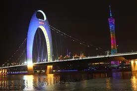 国内夜生活排名前5的城市，除了美食就是看美女，来了就拔不动腿图片