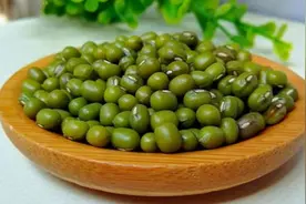 绿豆汤老是煮不烂？教你一个诀窍，绿豆轻松煮开花，好喝又起沙图片