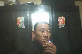 12年前父亲接电话后突然人间蒸发，女儿：从监控中不曾看到父亲离开村子图片