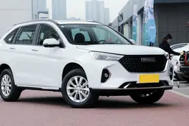 哈弗M6、长安CS35PLUS、宝骏RS-3，谁才是8万级SUV最佳选？图片