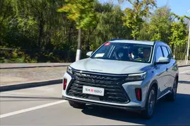 二胎家庭看过来 试驾风光新580 1.5T图片