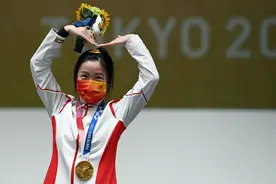 奥运冠军“带货”就是香图片