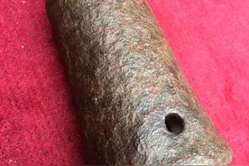 成年人手掌大小的中世纪火炮！学者：它就是后世众多火炮的祖先图片